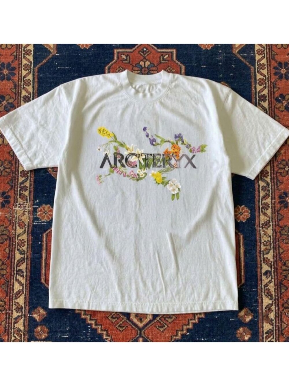 White Arc'teryx t-shirt with floral graphic Graphic unisex